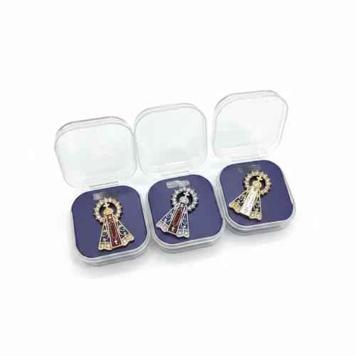 Broche de Metal Nossa Senhora Aparecida - 6 Unidades