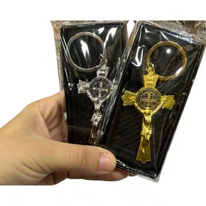 Chaveiro de Metal com Caixinha Cruz São Bento Prata - 6 unidades