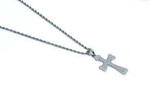 Corrente Aço Inoxidável com Crucifixo Pai Nosso Prata